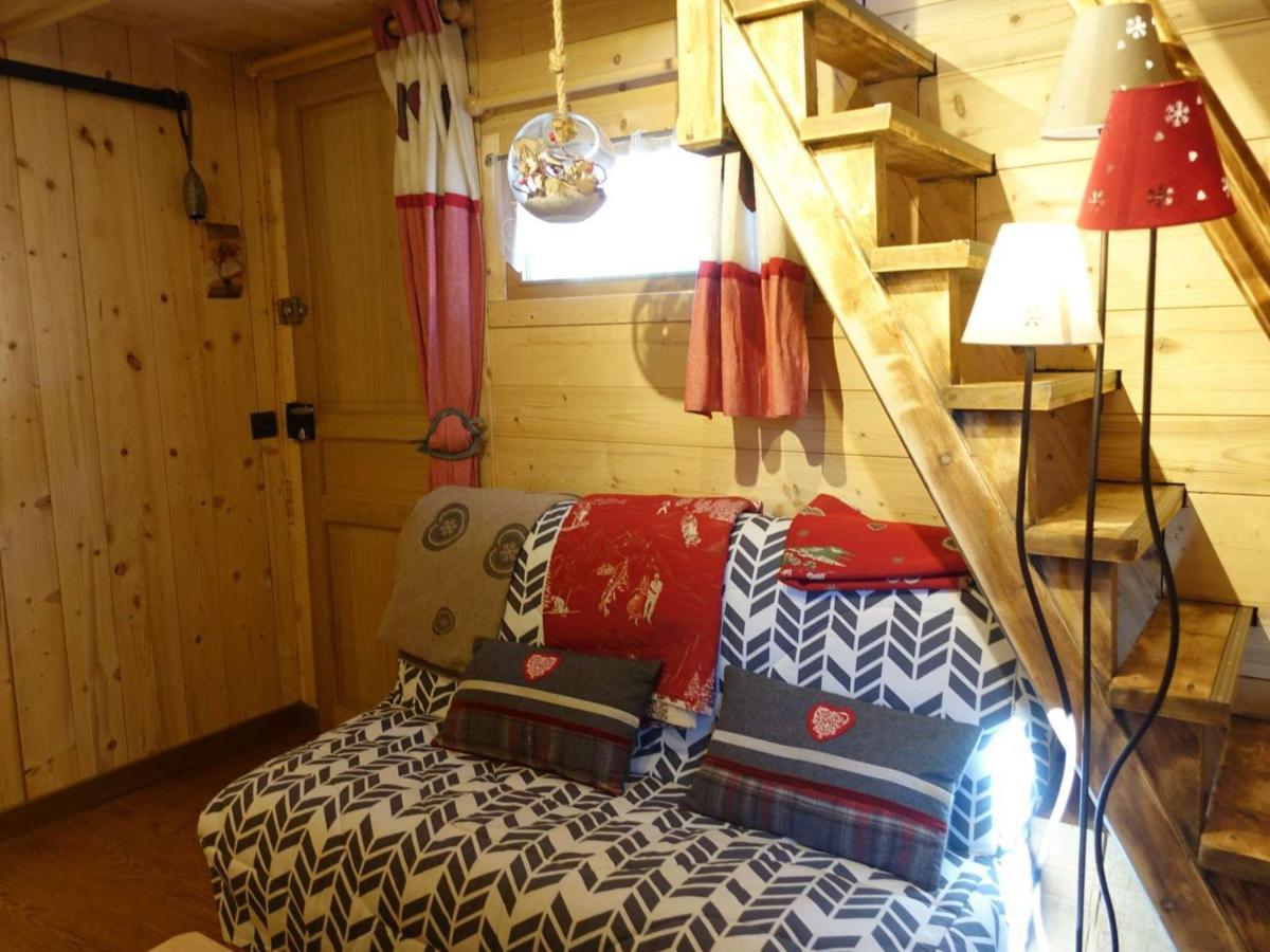 Charmant Mazot Savoyard A Hauteluce: Ideal Pour Couple, Proche Commerces Et Ski, Bien Equipe - Fr-1-342-263 Bagian luar foto